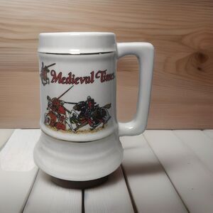 Medieval Times Dinner And Tournament Knight Jousting Stein Mug Cup Ceramic
